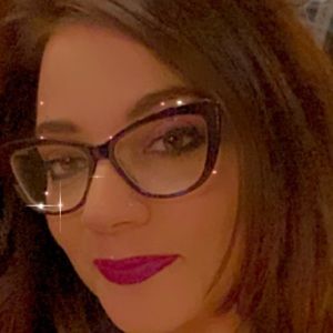 Meet your Posher, Daniela